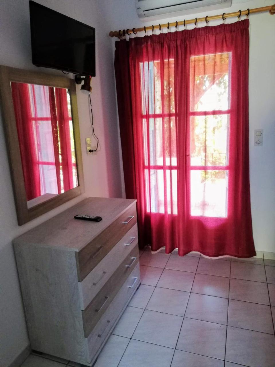 Apartments Jota Marathókampos Zewnętrze zdjęcie