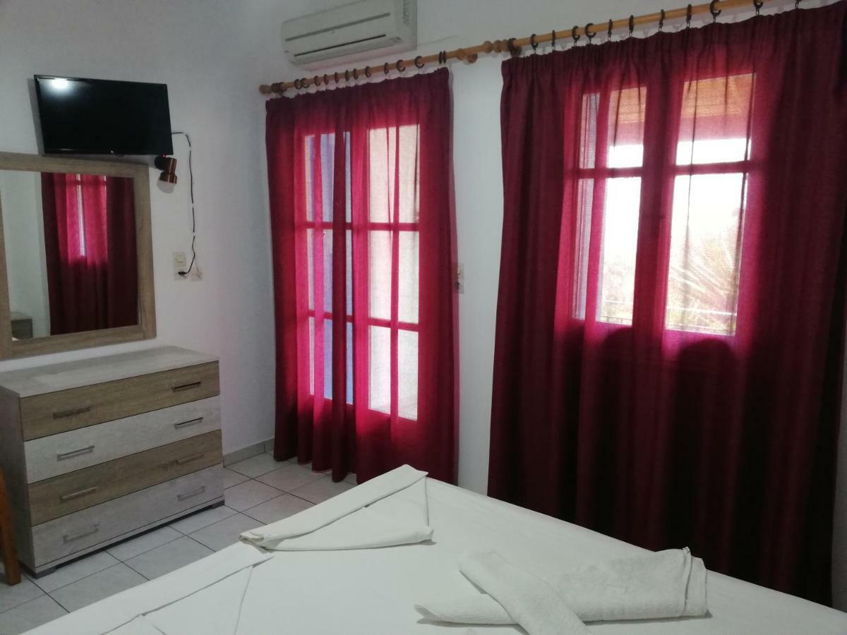 Apartments Jota Marathókampos Zewnętrze zdjęcie
